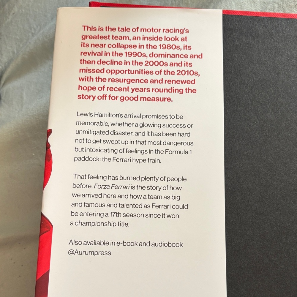 Forza Ferrari Book - Picture 3 of 3